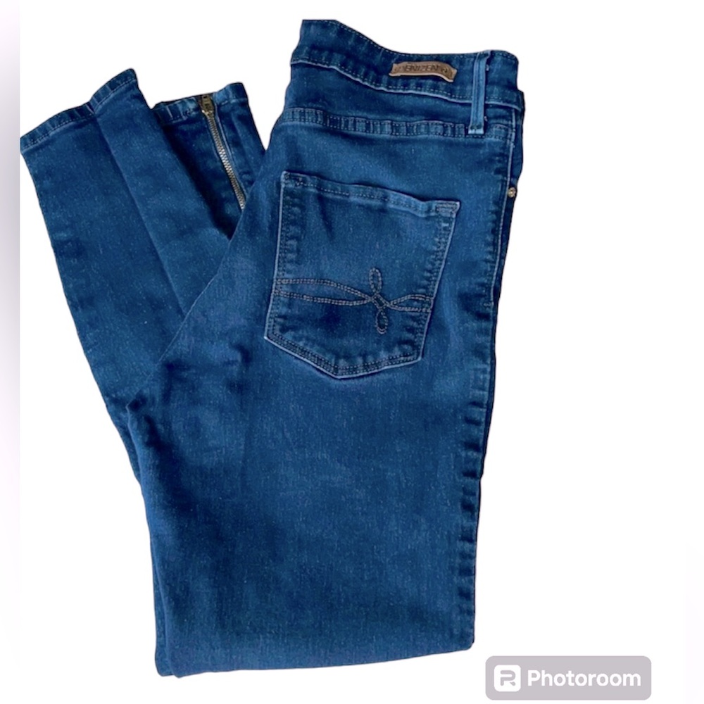 Levi's Women's Skinny Jeans - Dark Blue
